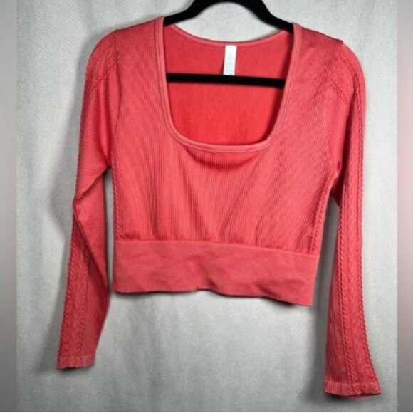 Aerie Seamless Ribbed Long Sleeve Cropped Top New with Tags - XL in Burnt Orange - Picture 2 of 10